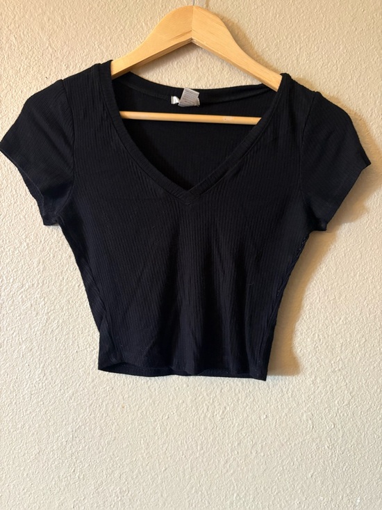 Bozzolo Tops - Bozzolo Black Ribbed Crop Top Small V Neck Short Sleeve Stretch